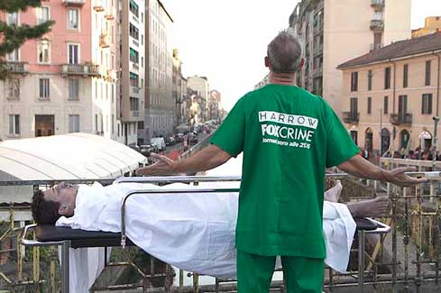 Promo per Harrow nella metro di Milano